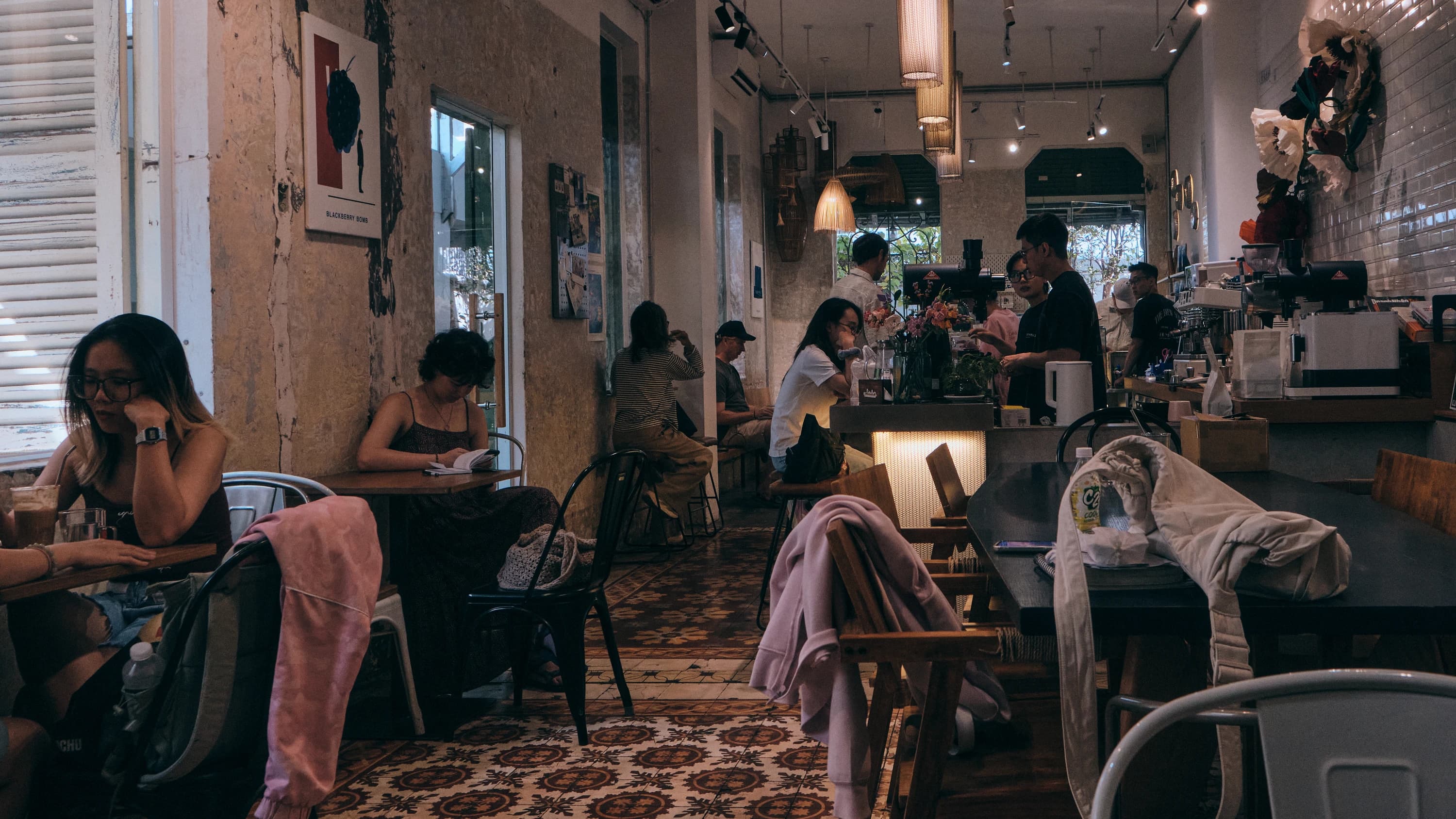 The Hummingbird Café & Roastery